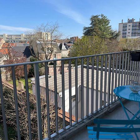 Centre Reims Cathedrale Avec Balcon Exterior foto